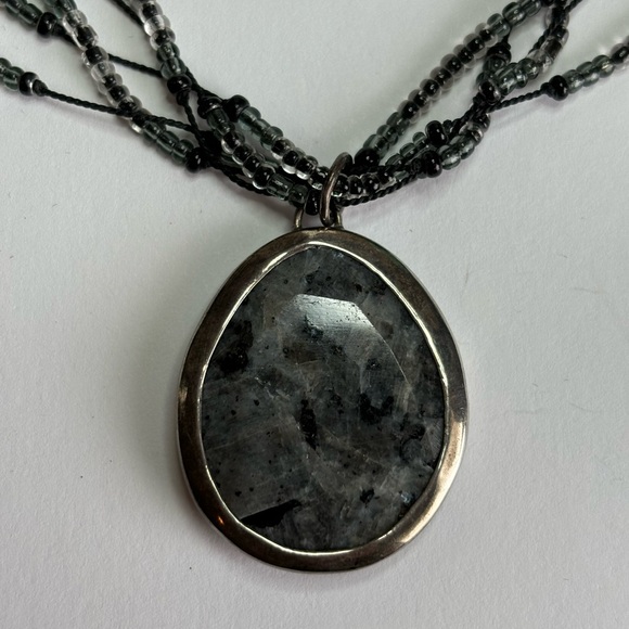 Vintage Silpada Silver & Gray Stone Necklace - Picture 3 of 5